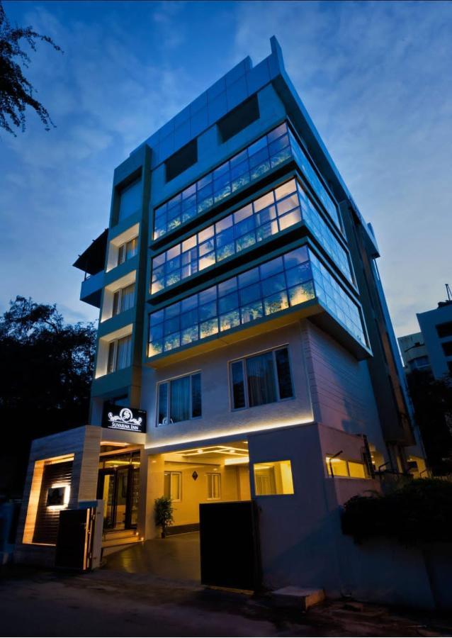 Click Hotel DBR Bangalore Exterior foto